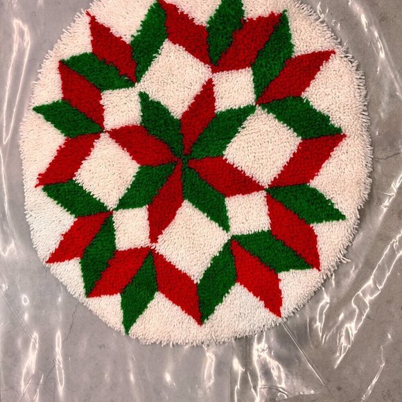 Geometric Star Tree Skirt Latch Hook Rug VTG Hook Yarn Rug Tree Skirt - Picture 2 of 11